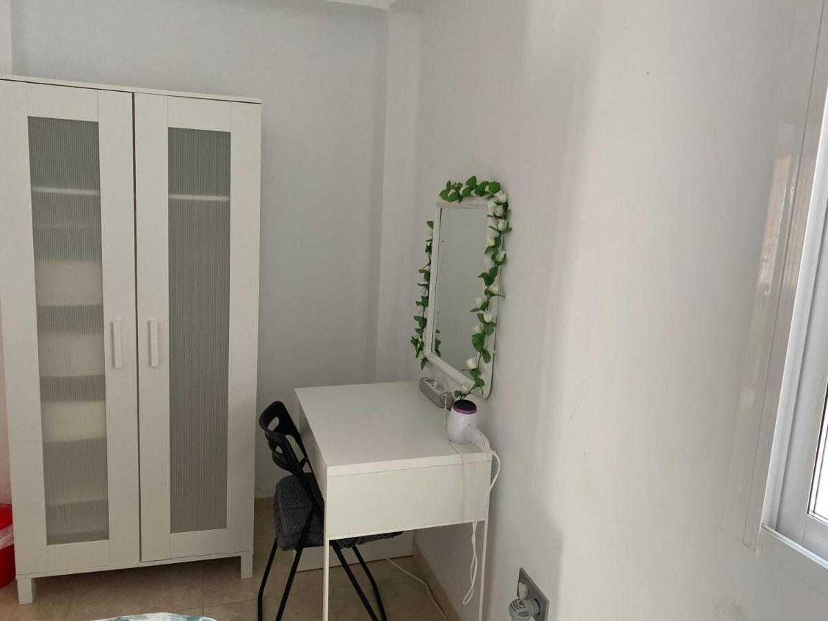 Malaga Centro Habitaciones Privada En Apartamento Compartidos Zewnętrze zdjęcie